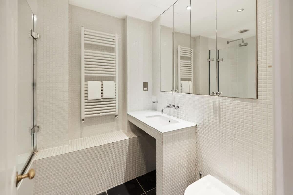 The South Kensington Wonder - Trendy 3bdr House With Garden * Londres
