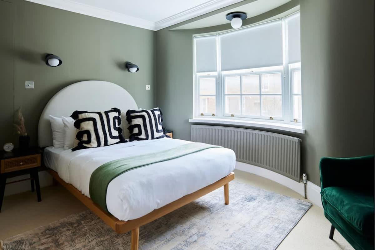 The South Kensington Wonder - Trendy 3bdr House With Garden * Londres
